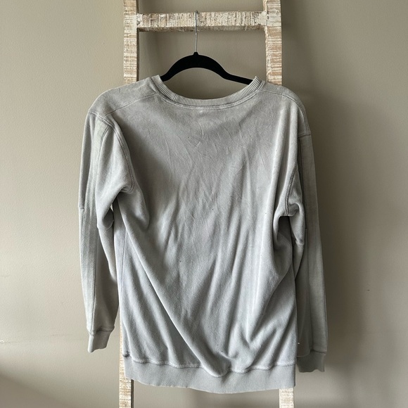 Sweatshirt - Picture 2 of 2